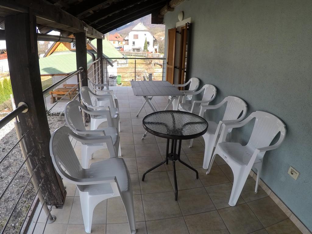 Lesjakova Domacija Bovec Exterior foto